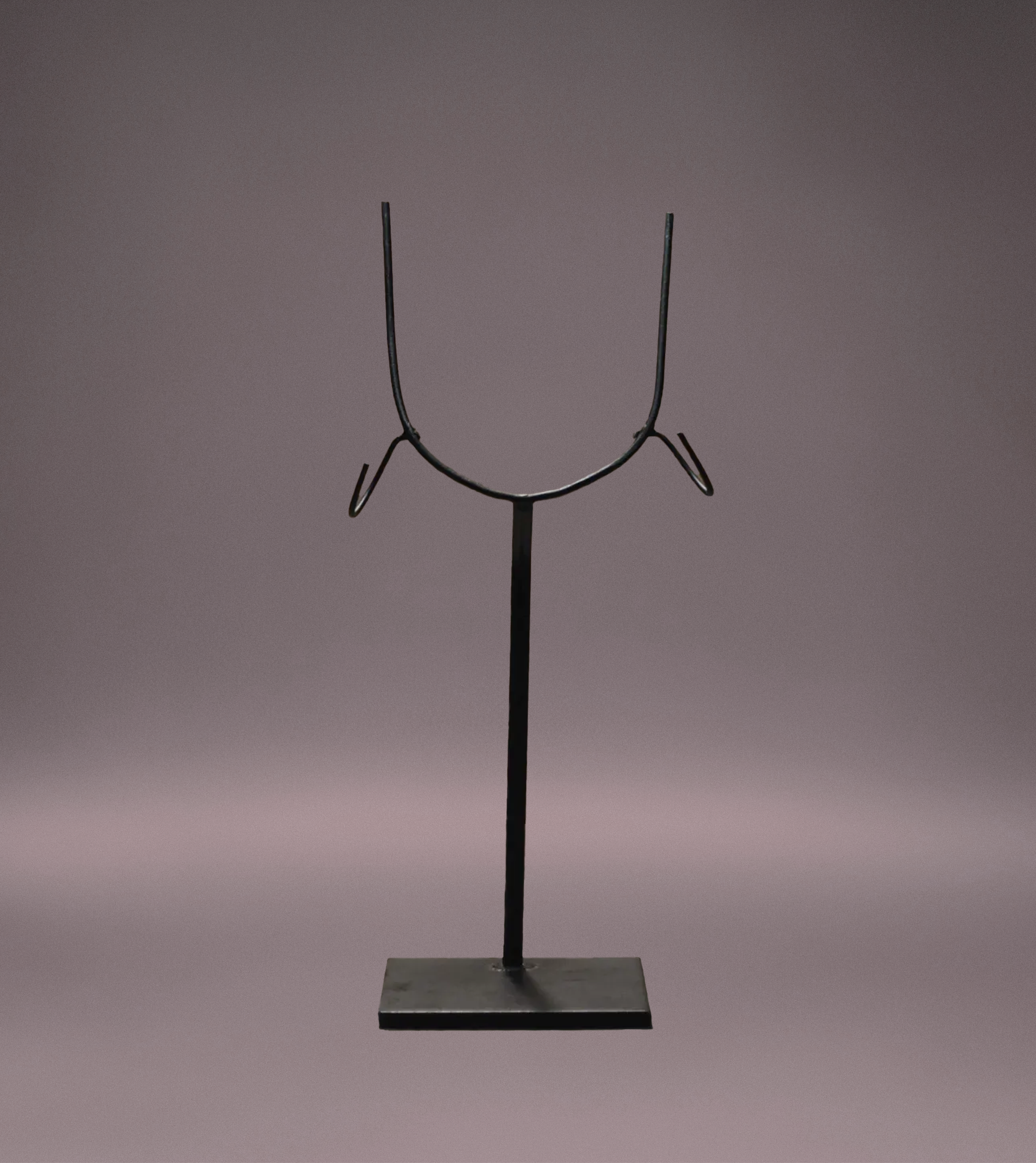 U Metal Armature Display Stand